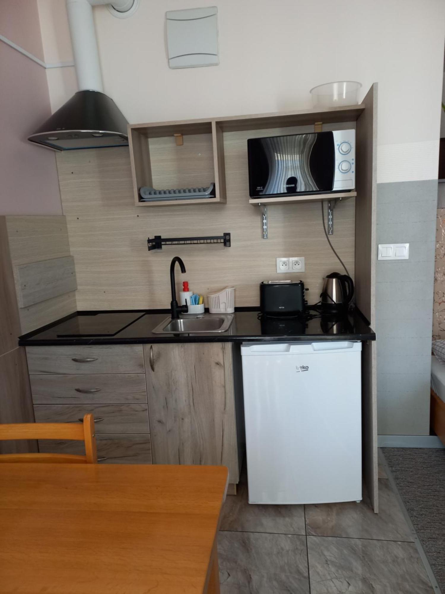 Pokoje Goscinne Jaga Κίελτσε Εξωτερικό φωτογραφία